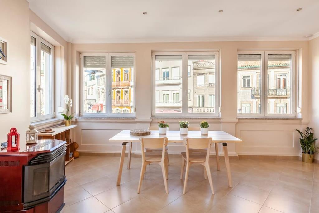Апартаменти Charming 120M² In Historic Center Ламегу Екстер'єр фото